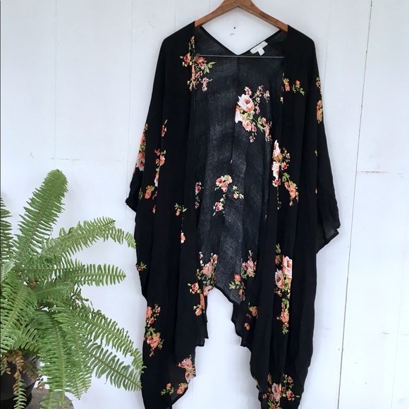 Tops - Free to Fly Black Floral Kimono